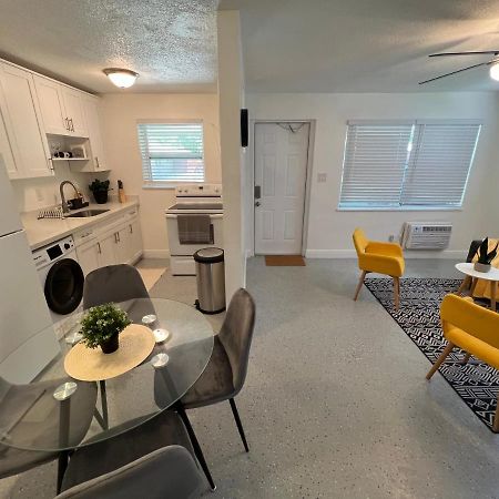 Cozy & Beautiful 1Bd Apartment W/Full Kitchen! 포트 로더데일 외부 사진