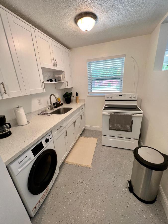 Cozy & Beautiful 1Bd Apartment W/Full Kitchen! 포트 로더데일 외부 사진
