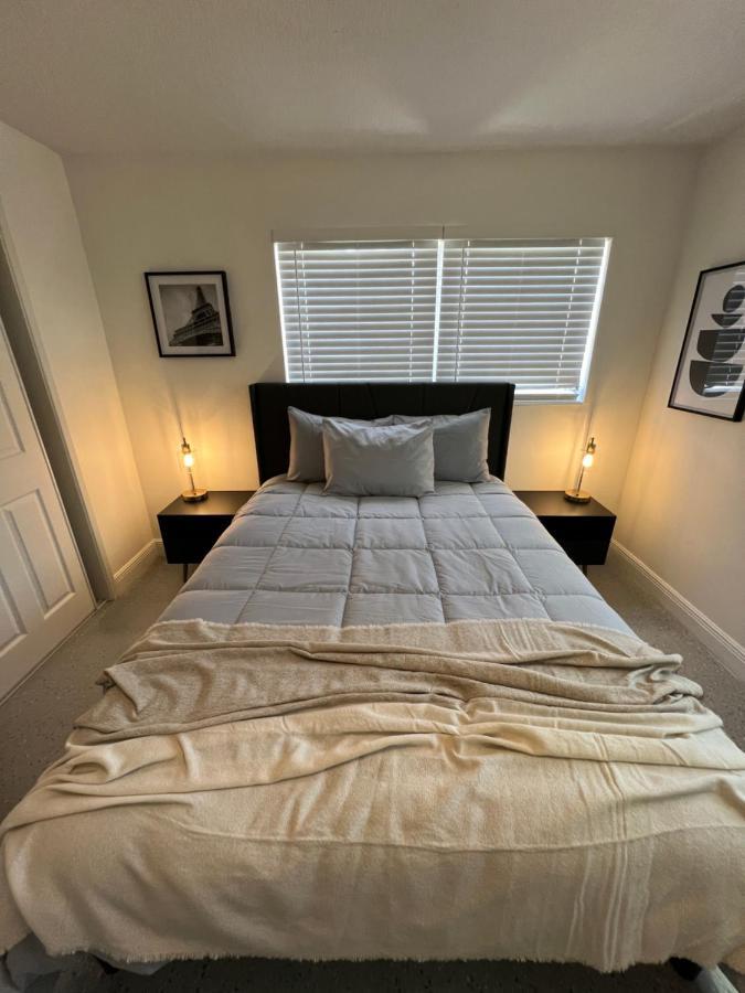 Cozy & Beautiful 1Bd Apartment W/Full Kitchen! 포트 로더데일 외부 사진