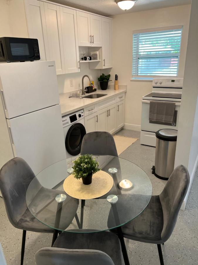 Cozy & Beautiful 1Bd Apartment W/Full Kitchen! 포트 로더데일 외부 사진